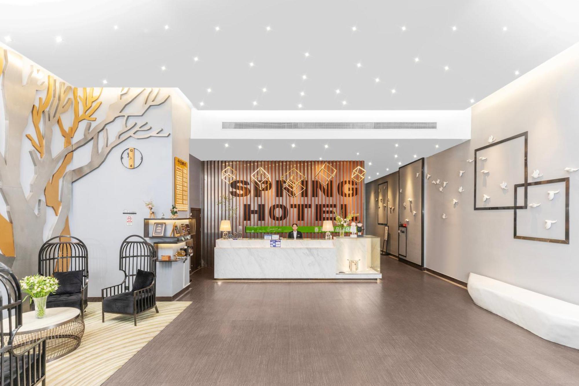 Spring Time Hotel Canton Extérieur photo