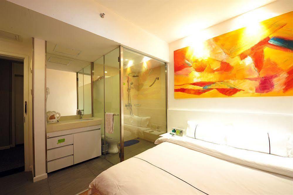 Spring Time Hotel Canton Extérieur photo